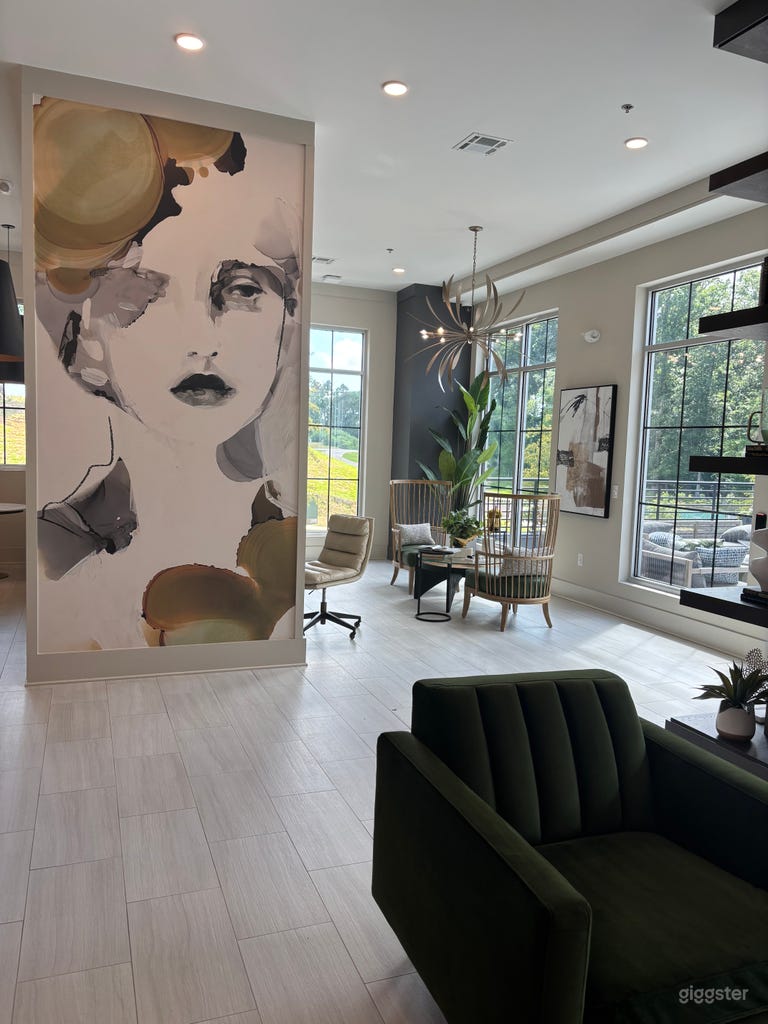  New apartment 25 style great for recordings EVENT 