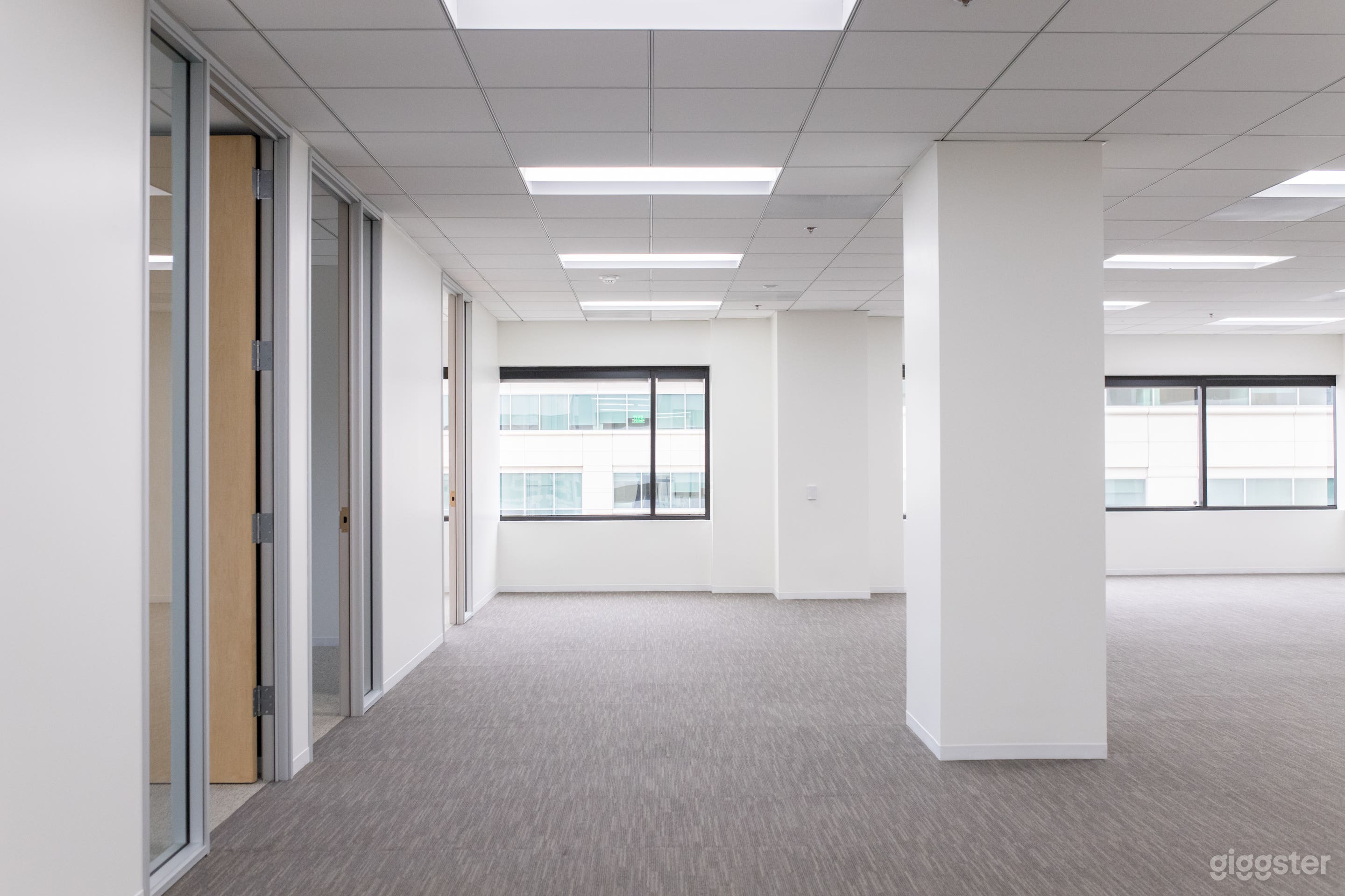 Nola 155 Vacant Suites Photo 2