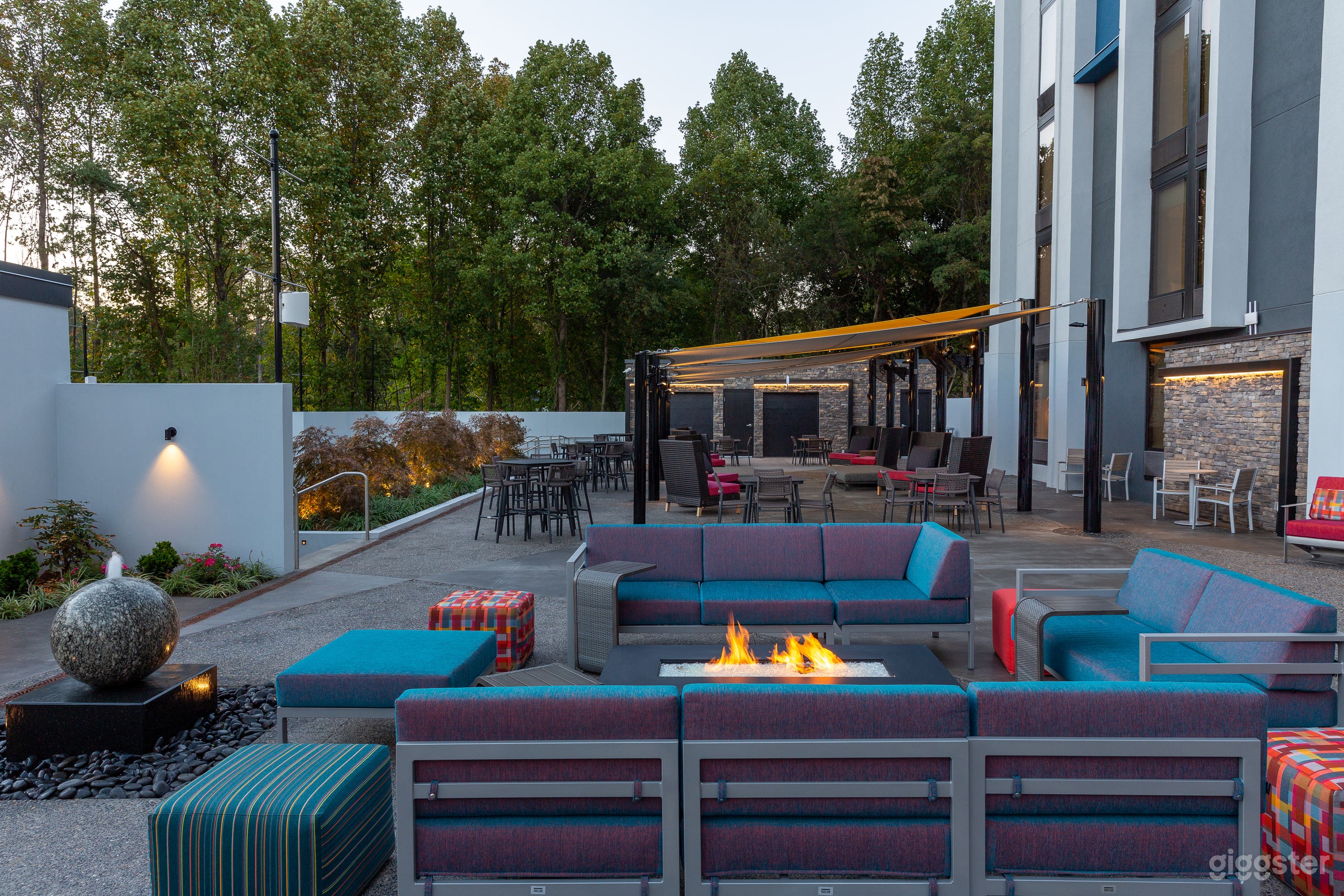 Stunning Outdoor Entertainment Area Photo 1
