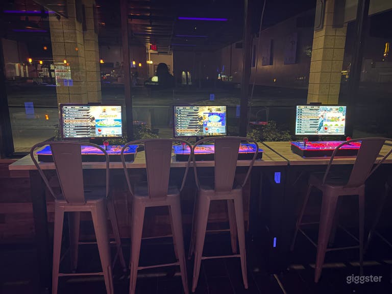  Bar/lounge/party space for rent 