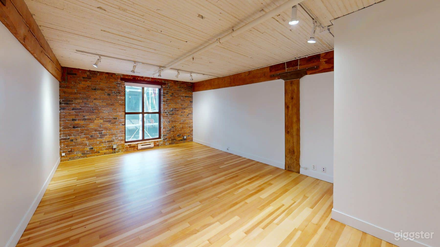 Gastown Brick &amp; Beam Heritage Loft Photo 4