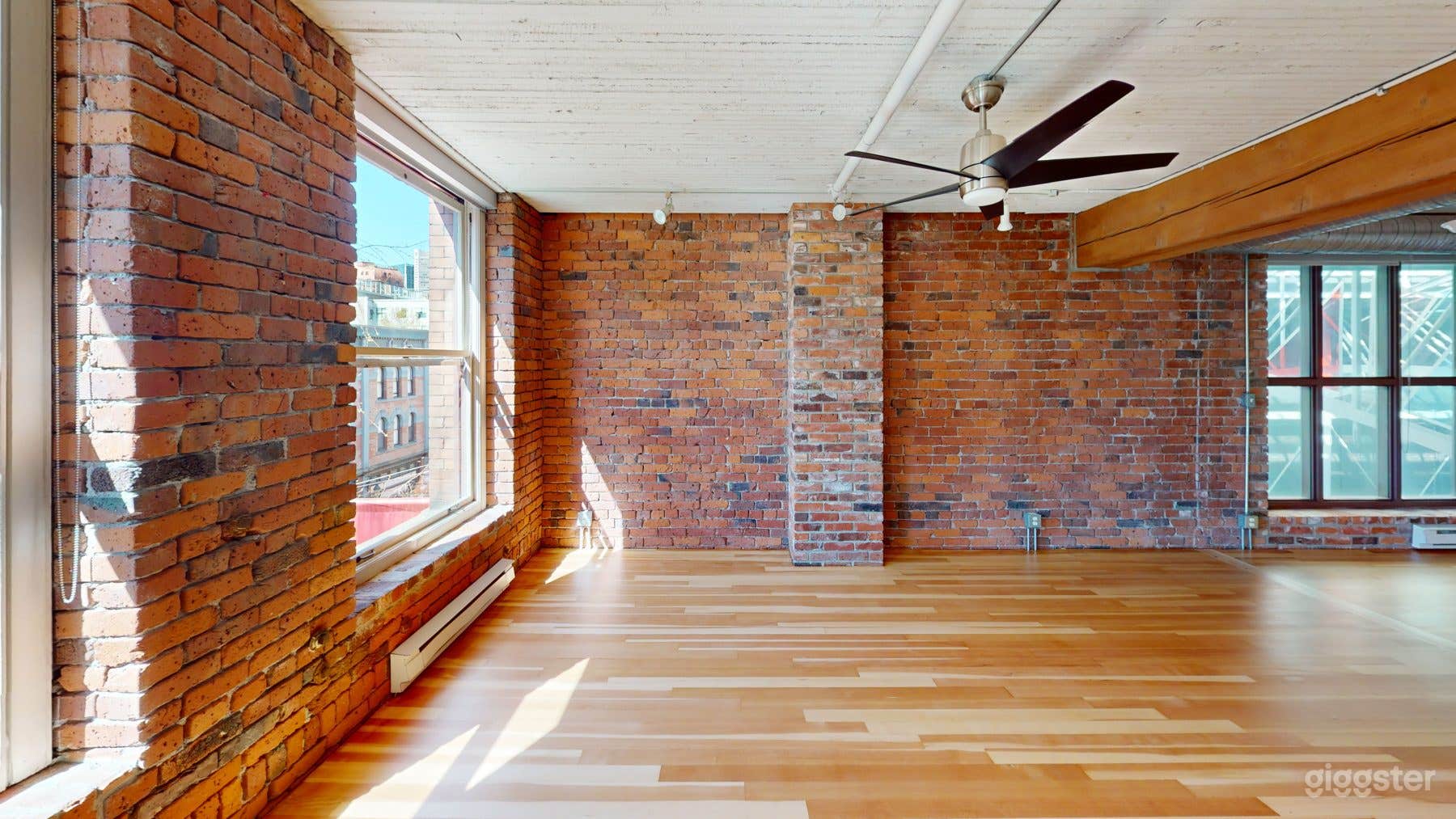Gastown Brick &amp; Beam Heritage Loft Photo 2