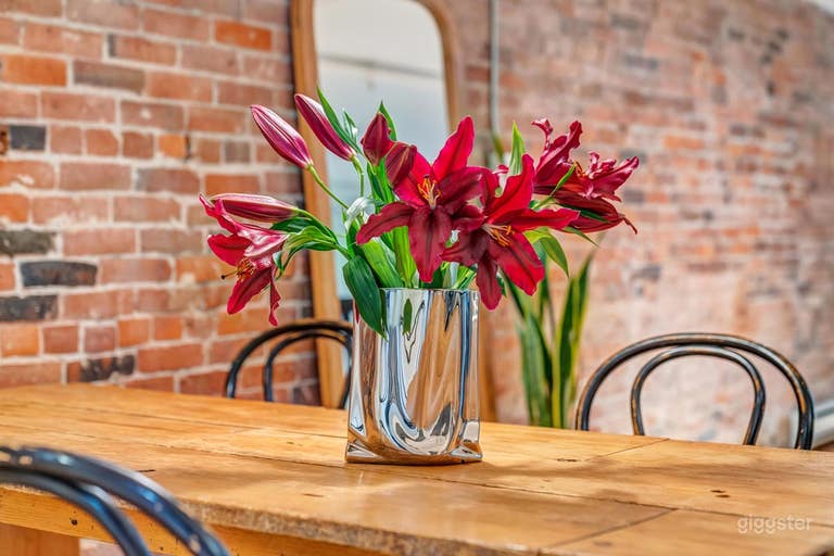  2-Story NYC Style Gastown Loft 