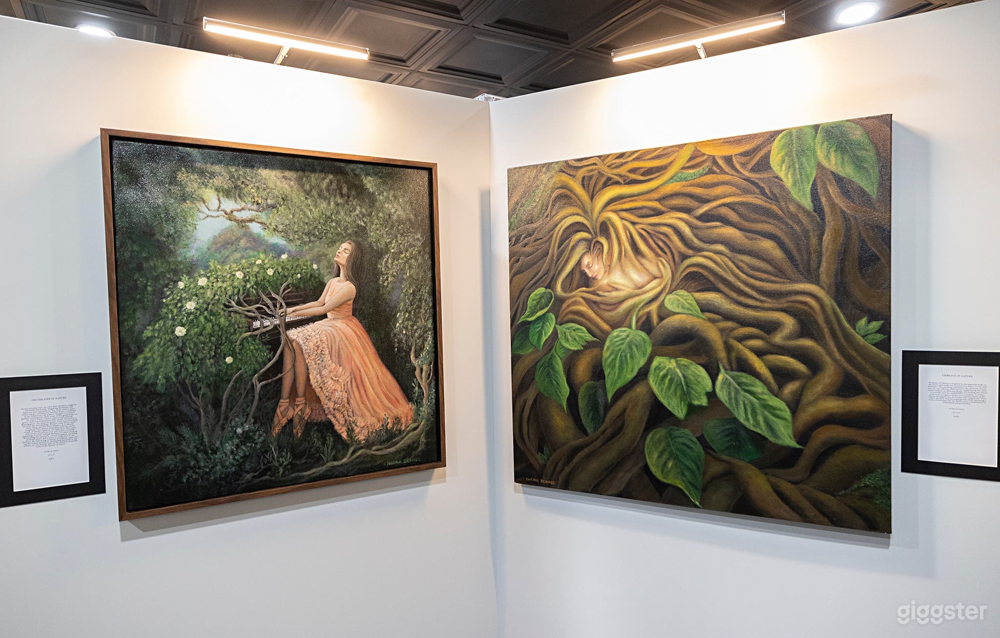 Stunning Contemporary Art Gallery Photo 4