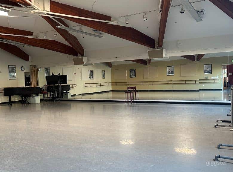 Beautiful Ballet Studio (Argyle Studio) Photo 4