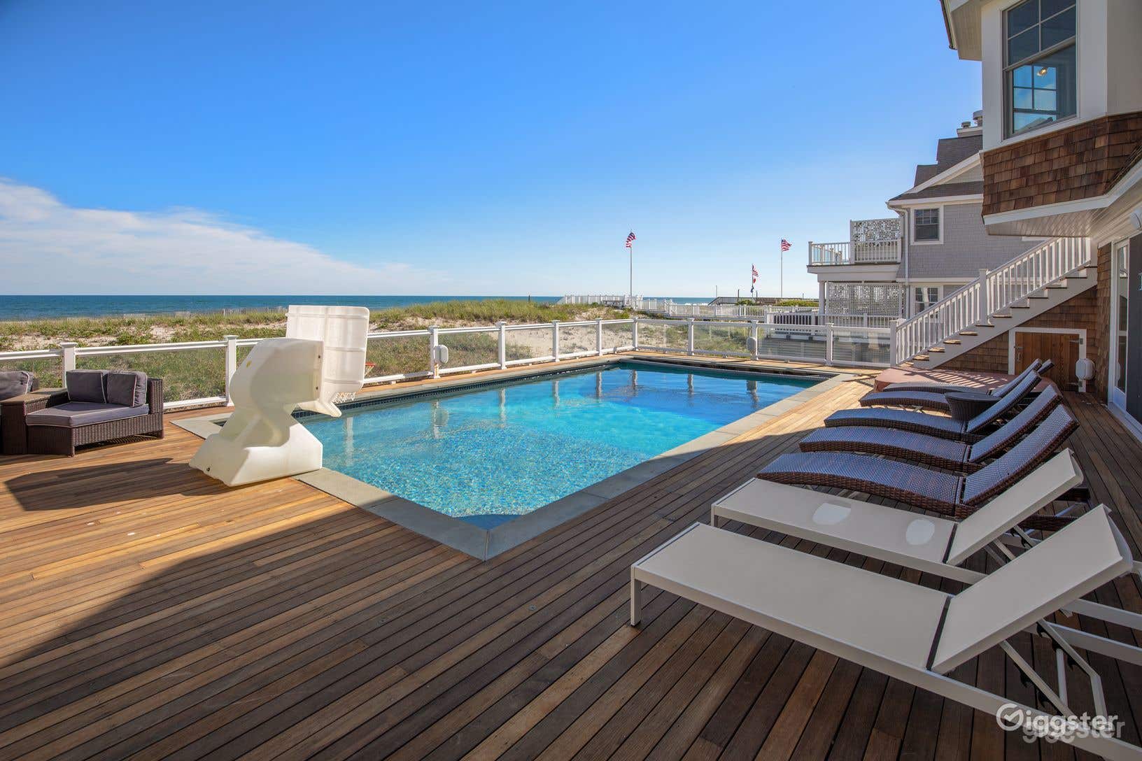 A beautiful Hamptons Oceanfront Gunite Pool Photo 1