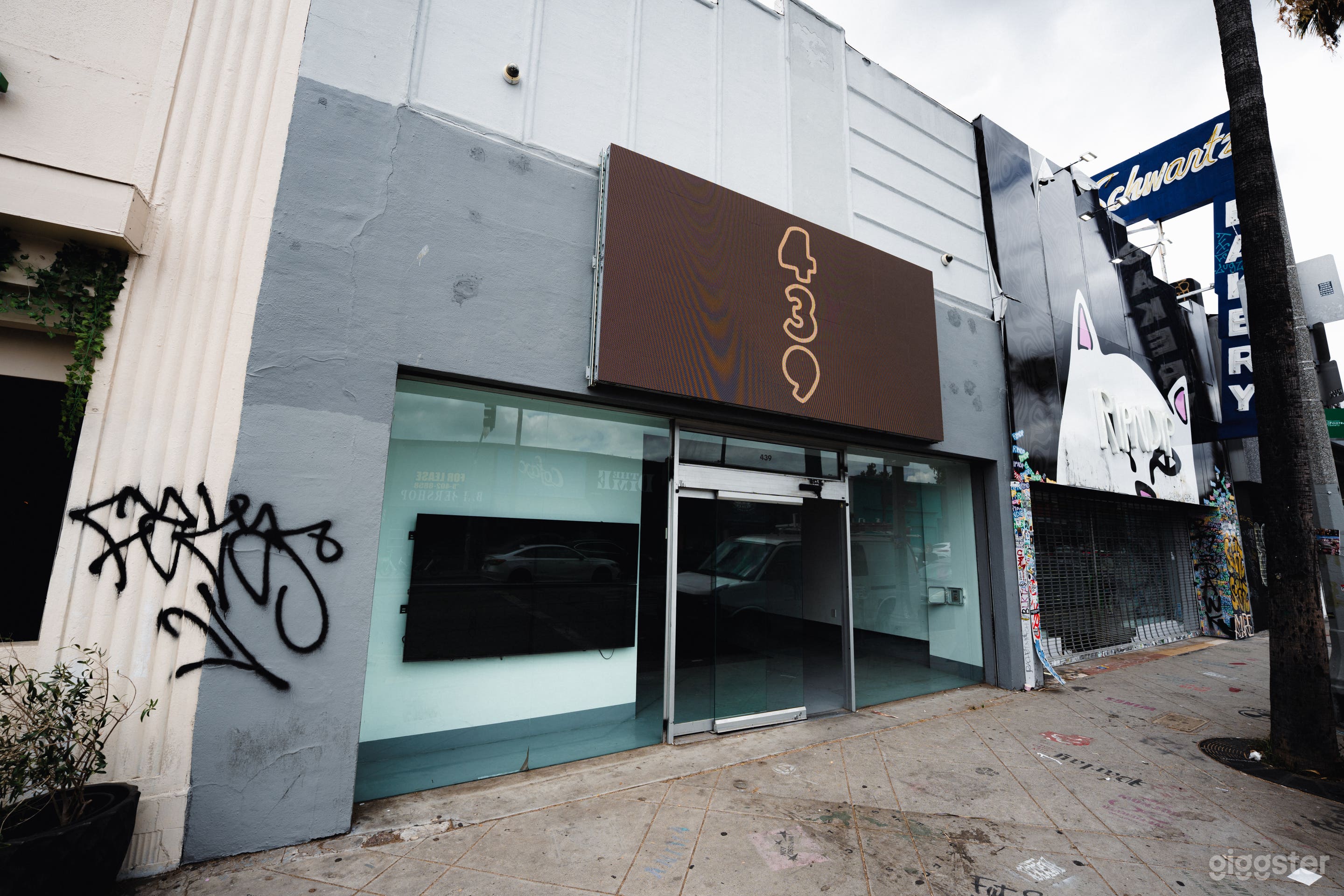 Resurrecting LA Street Culture One Party at a Time. 2,000 sq Photo 1