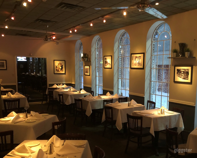  Quaint Restaurant/Bar — Perfect for Daytime Filming 