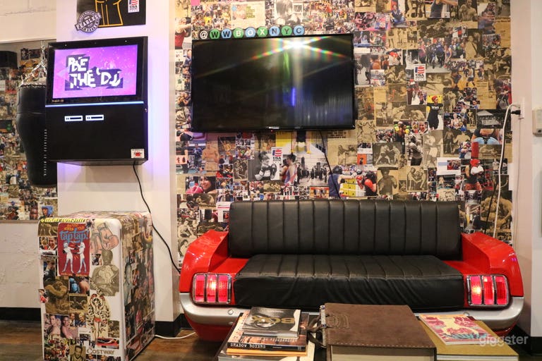  Ground Floor: Inside Women&#x27;s World of Boxing 