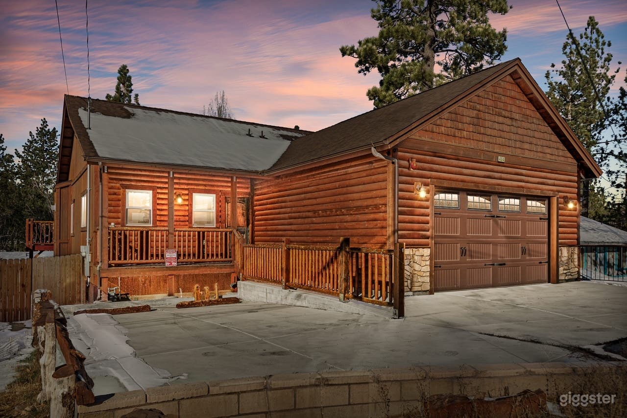 Big Bear Luxury Modern/Rustic Cabin  Photo 1