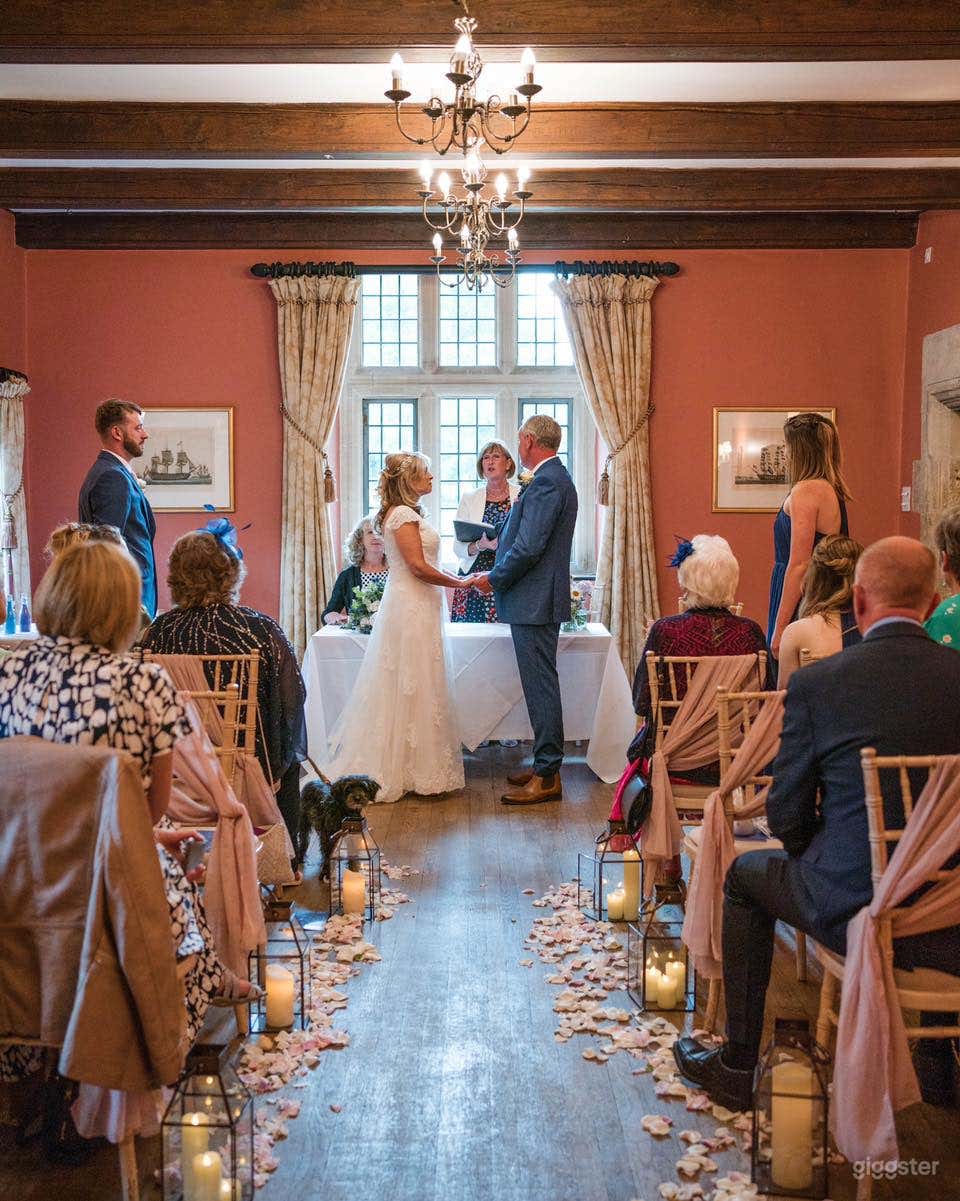 Gorgeous Ballroom for Weddings and Events Photo 1