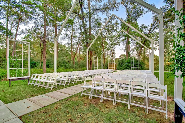  Charming Outdoor Chapel 