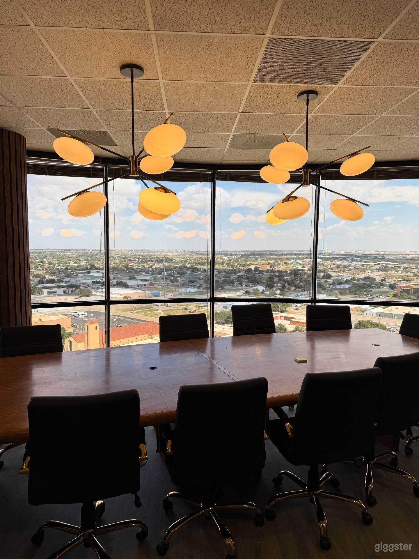 Big Sky Conference room (up to 12 people) Photo 3