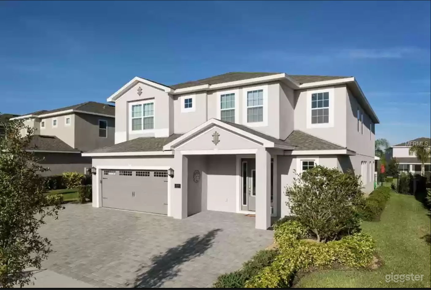 Upscale 9 Bed Disney Mansion Getaway Sleeps 18+ Photo 1