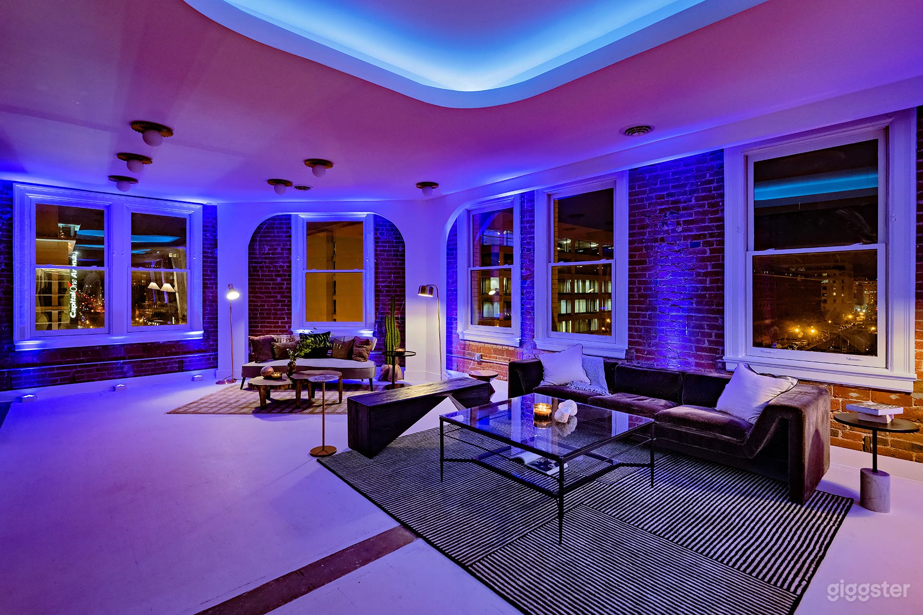 PENTHOUSE : 600F ST NW, 20004 Photo 1