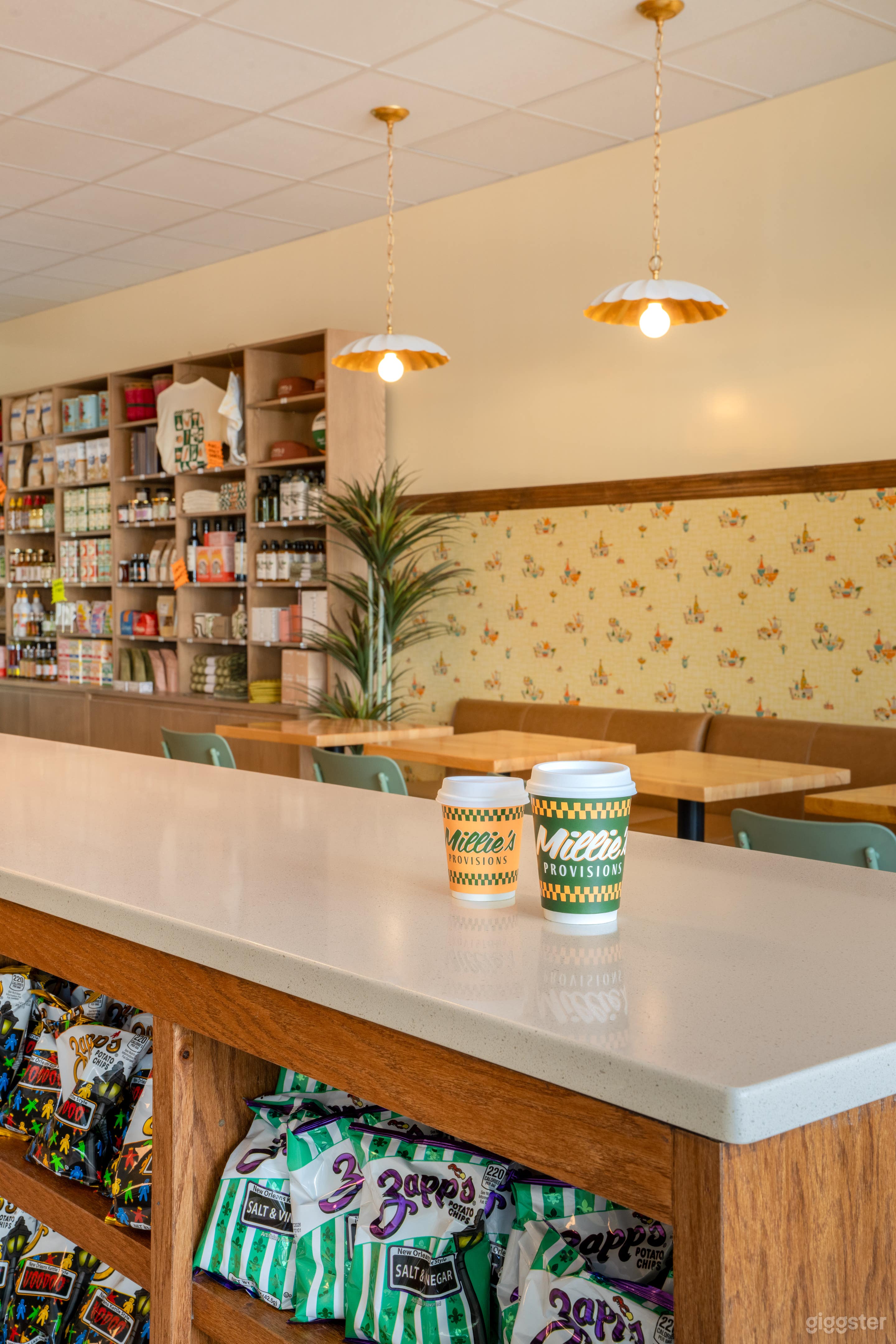Retro Cafe, Marketplace, Coffee Shop, Diner, Restaurant Photo 3
