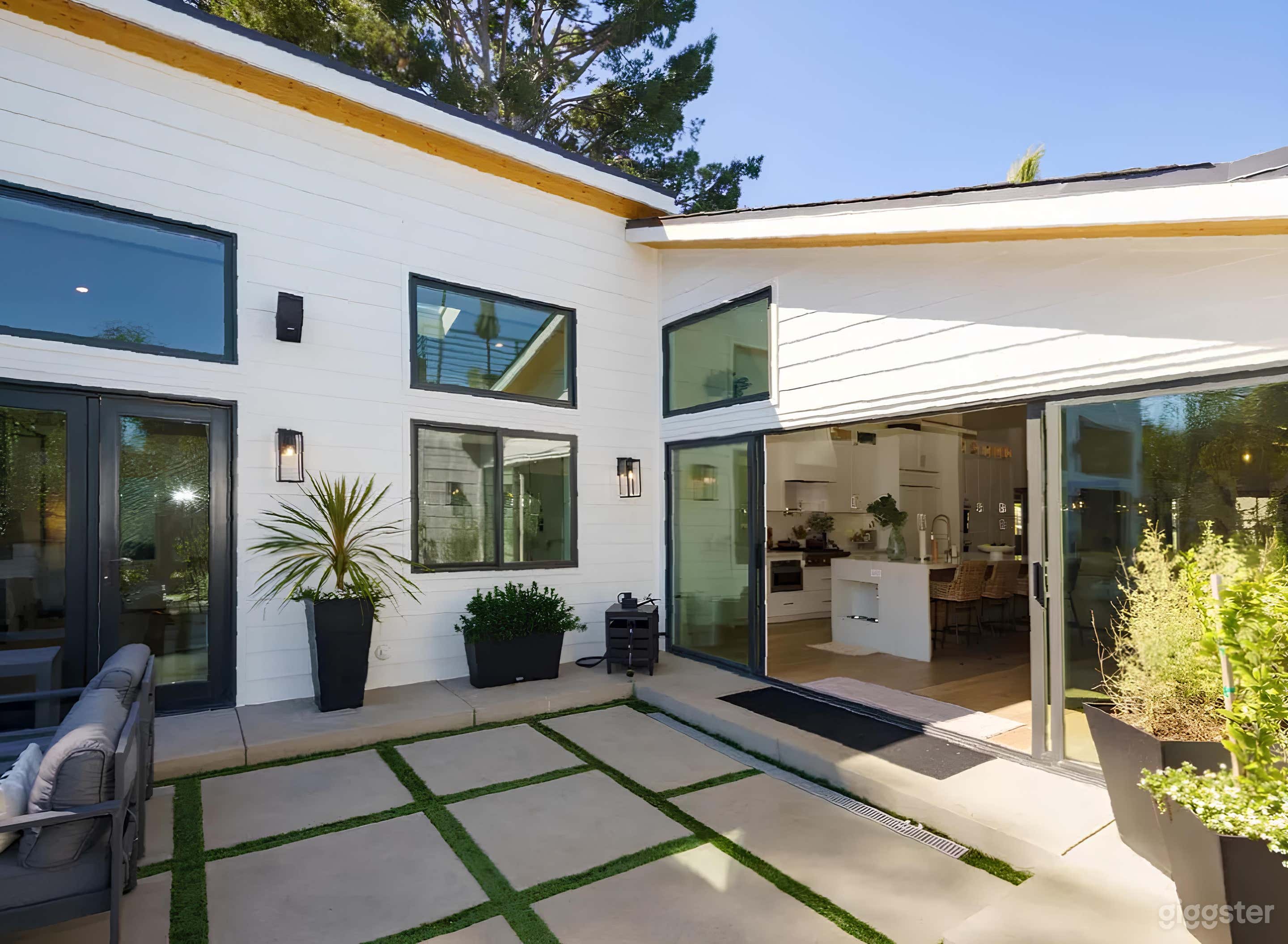 Bright Modern Farmhouse Backyard Photo 4