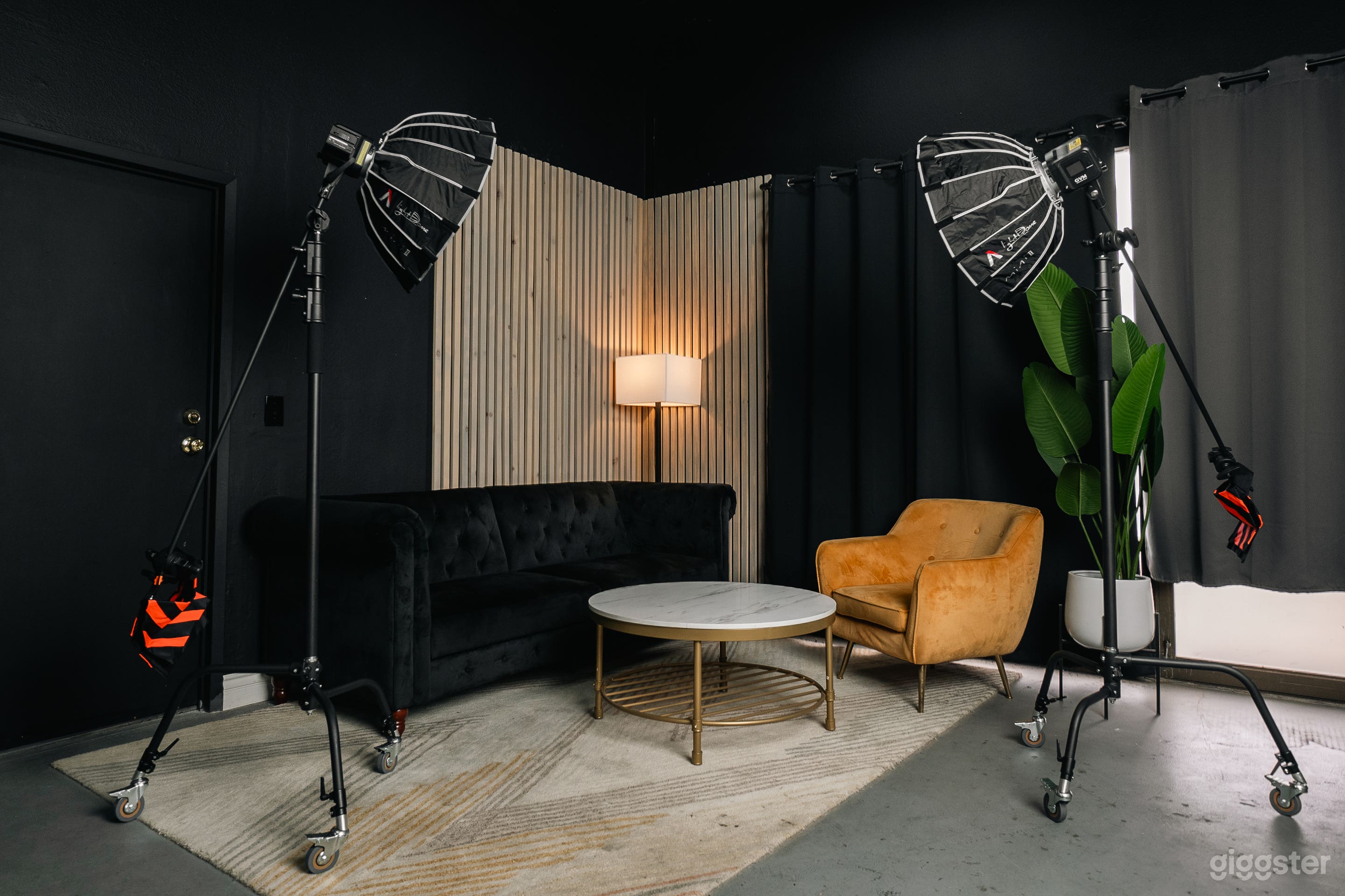  Visual Studio Productions Photo 2