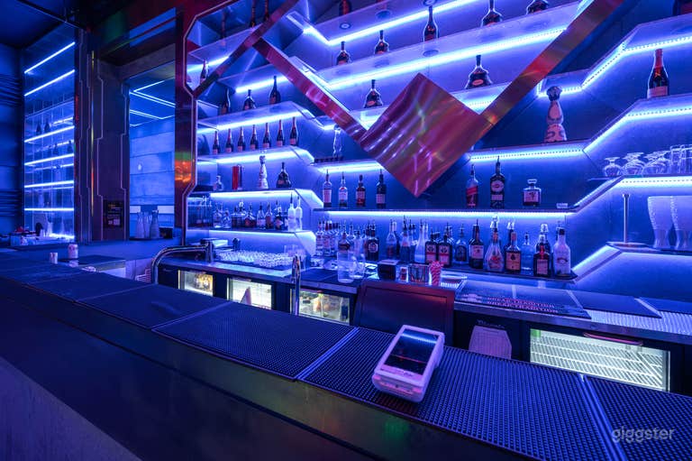  Karaoke & Pub in Richmond 