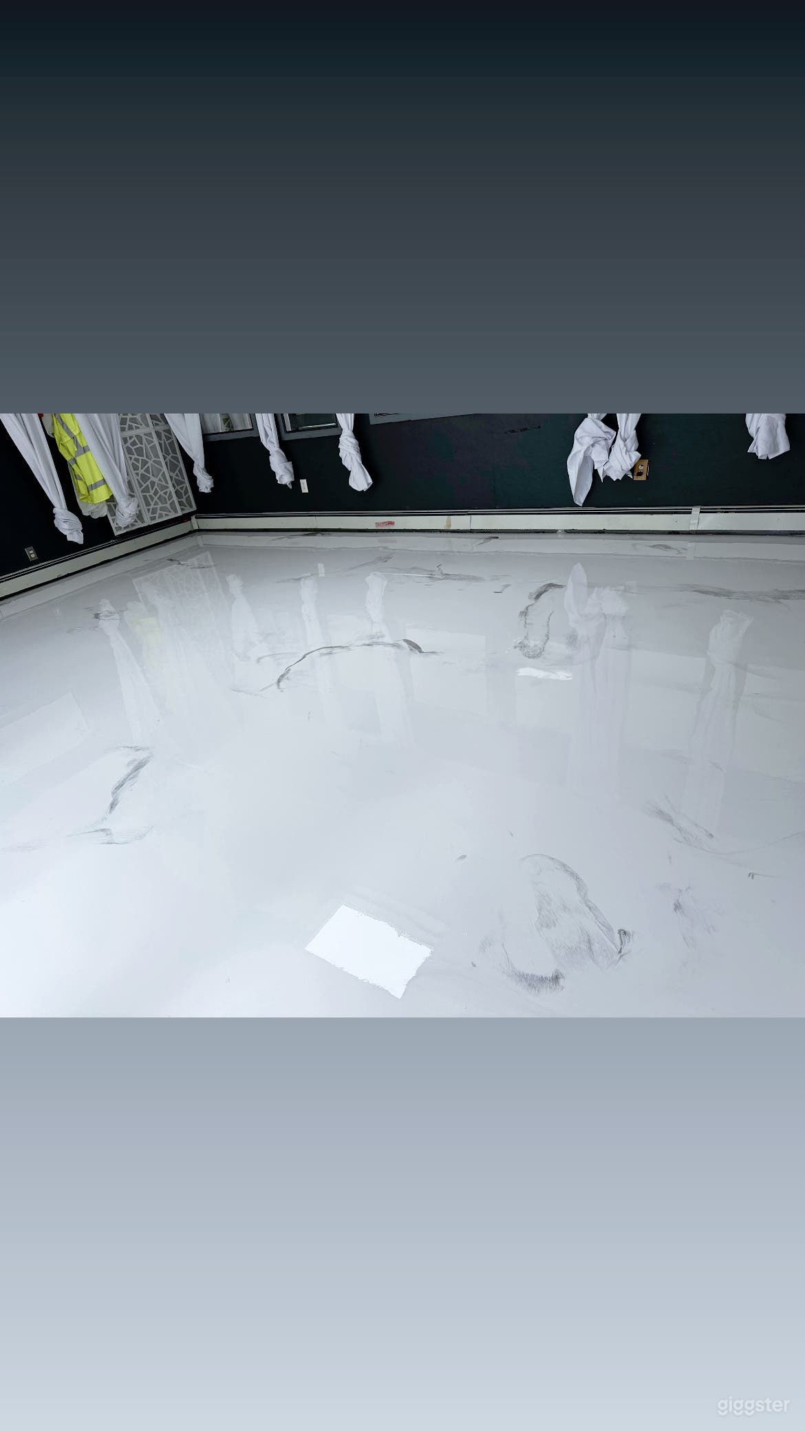 Backyard Venue w/ Intimate Shed Photo 3