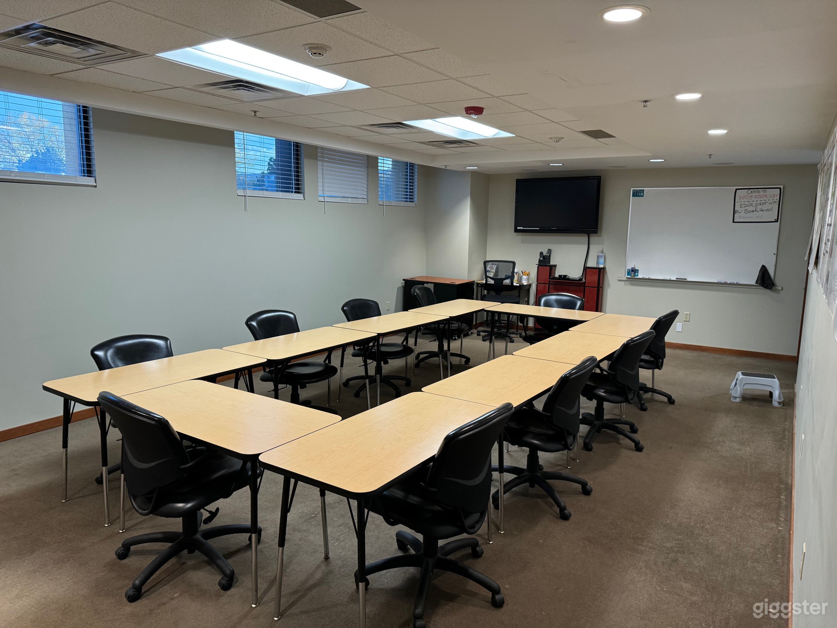 The Annie Classroom Photo 3