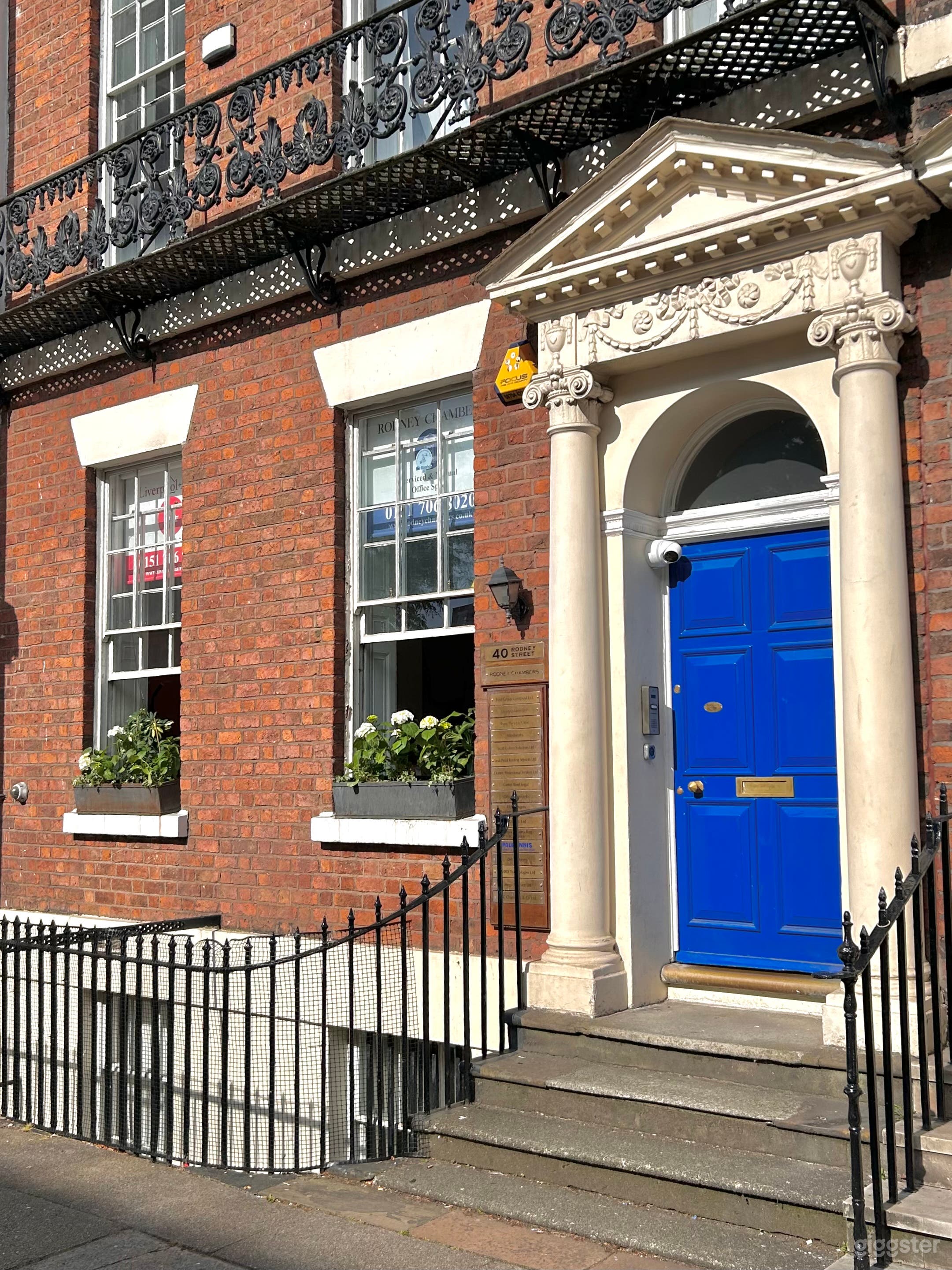 Spacious Boardroom for Meetings and Sessions Photo 2