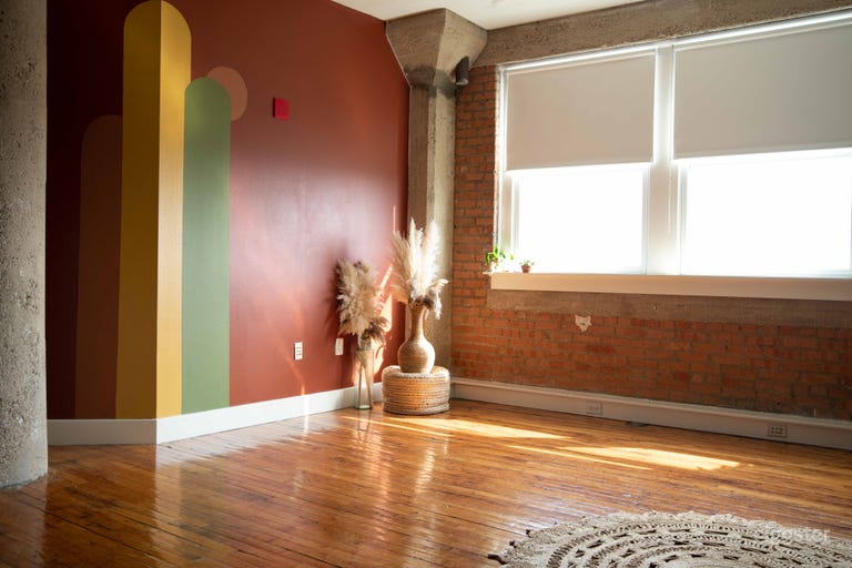  Industrial Natural Light Loft in Downtown Dallas 