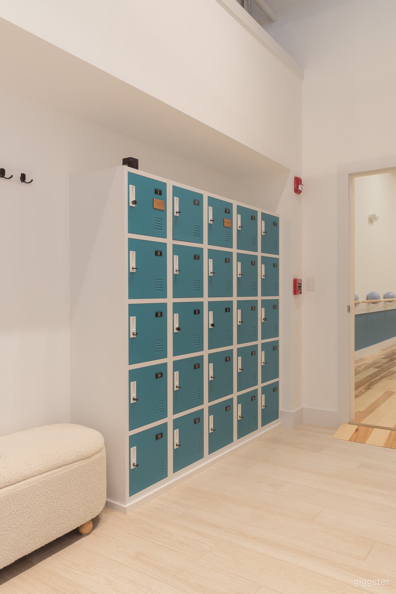 Modern Boutique Fitness Studio with High Ceiling Photo 3