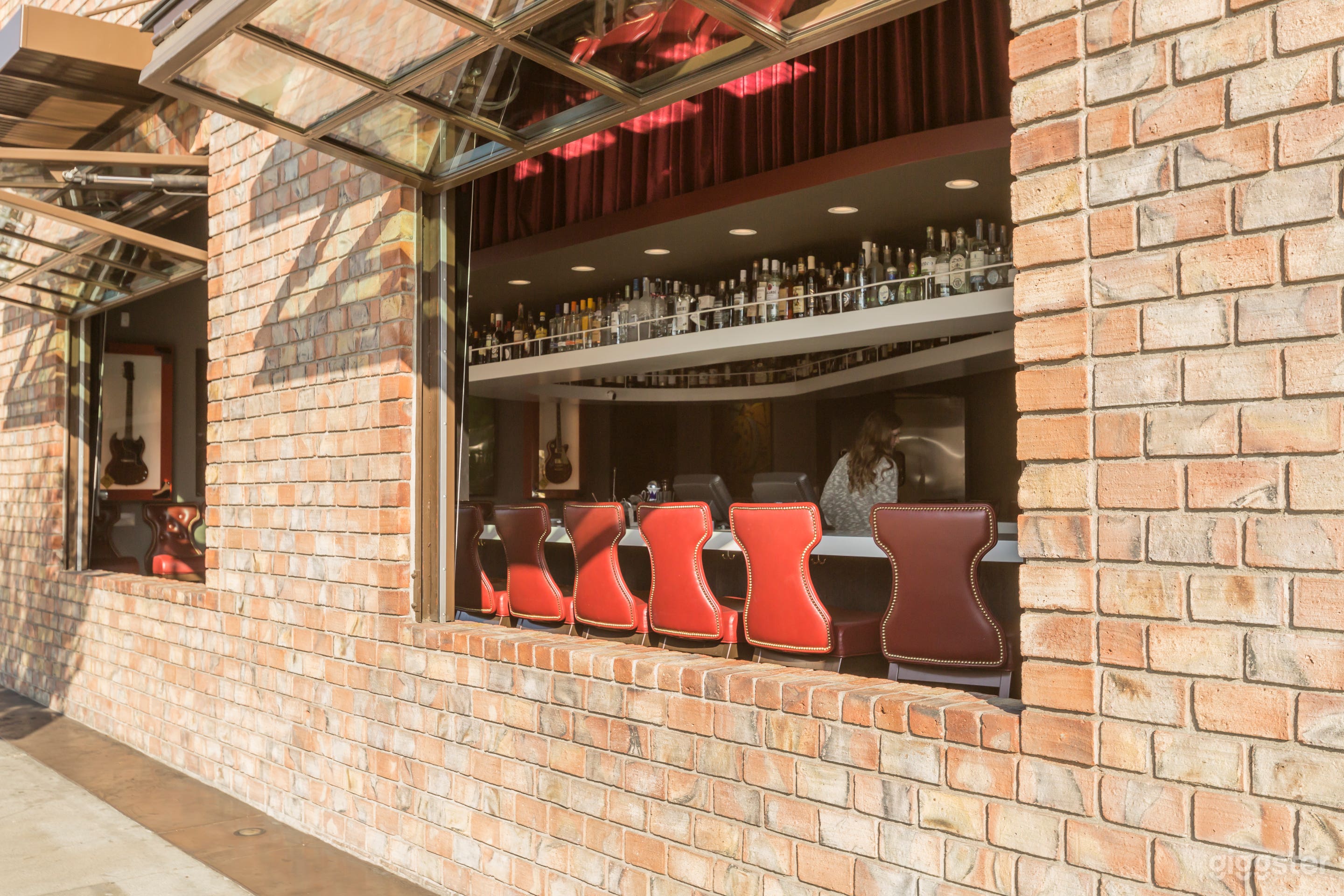 Music-Themed Bar  Photo 3