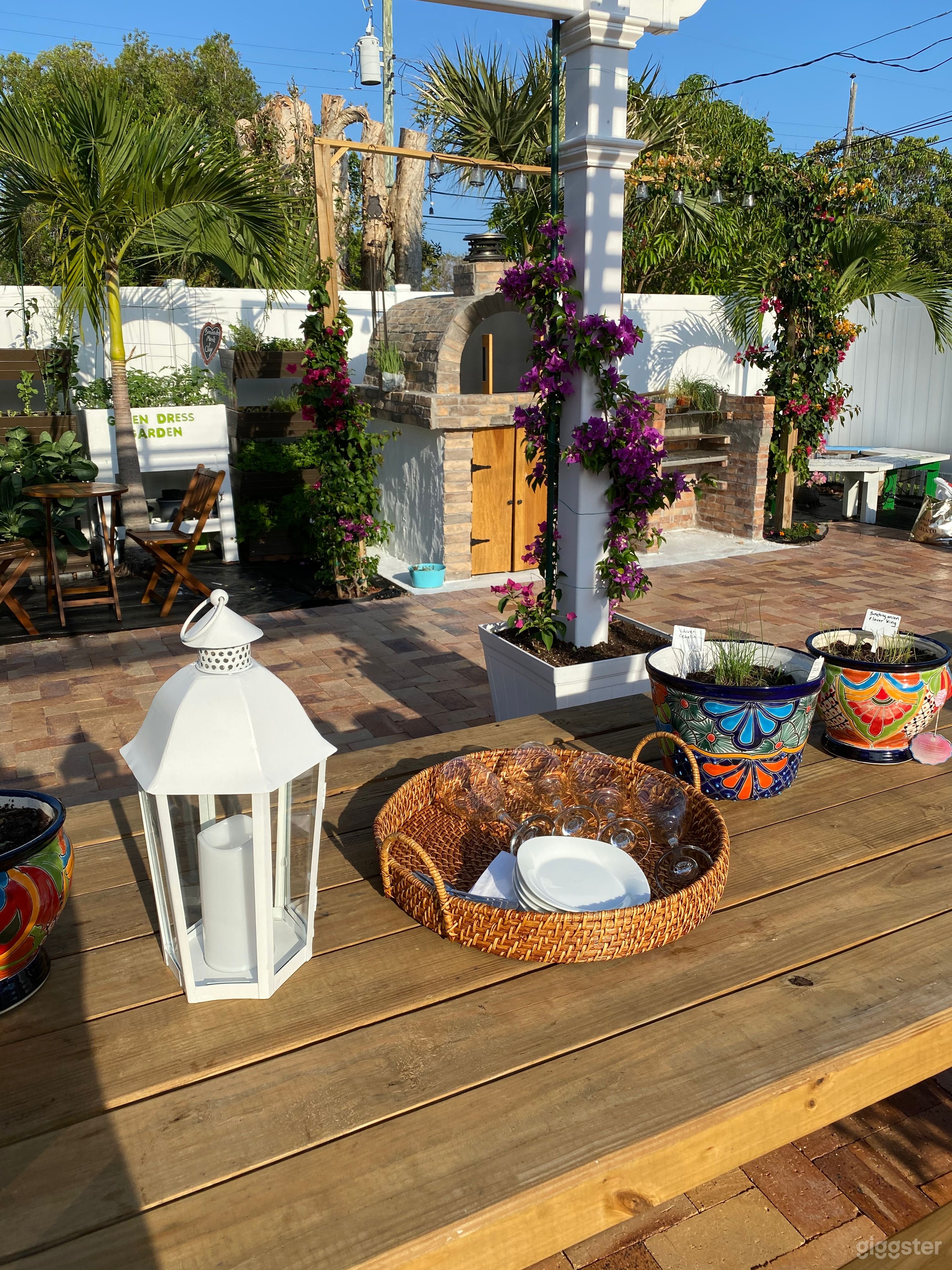 Lovely Green Dress Garden Delray Beach Photo 2