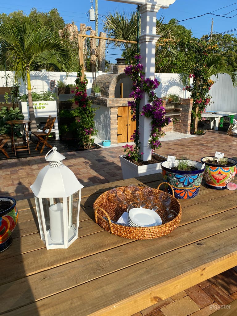  Lovely Green Dress Garden Delray Beach 