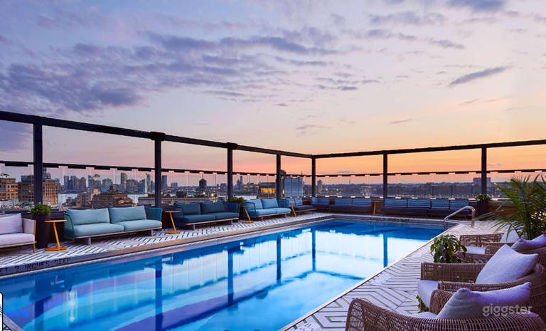  Lounge junto a la piscina Skyview 