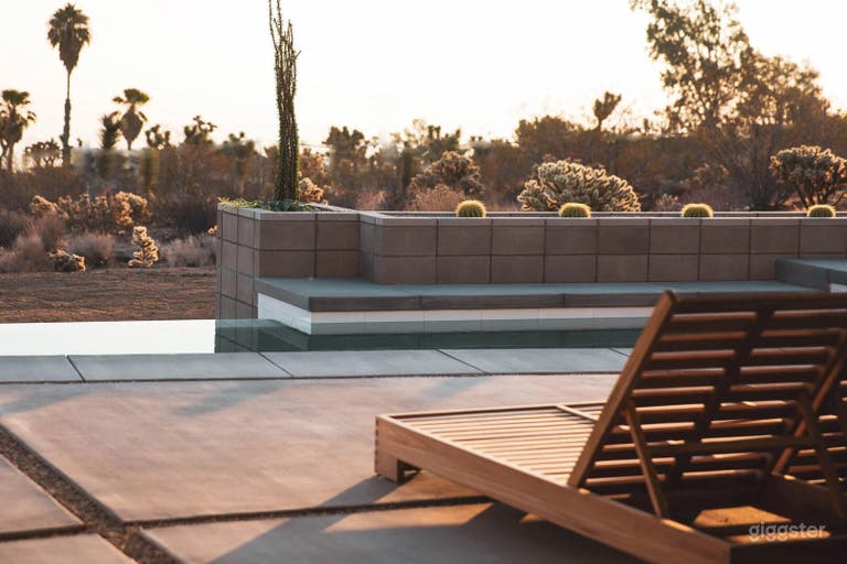  White Casita | Modern w Pool + Spa 