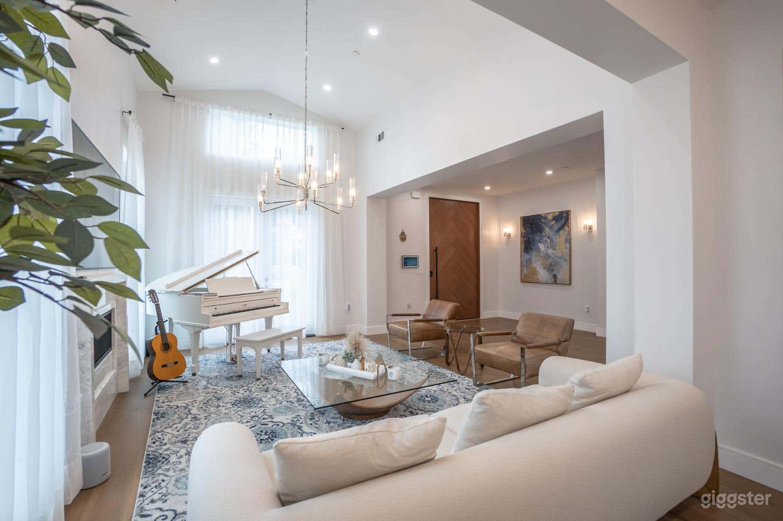 Luxury Home Van Nuys Pool/hot Tub Photo 2