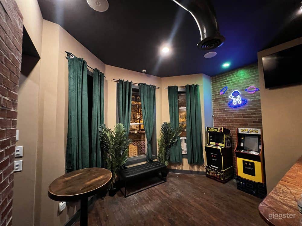 Restaurant &amp; Lounge Photo 4