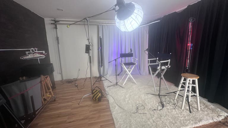 LIMITED $15 PROMO! Podcast/Video Recording Studio 