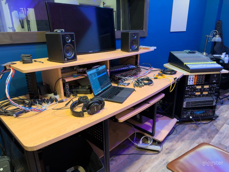  Studio d'enregistrement et de répétition musicale à JSQ. 