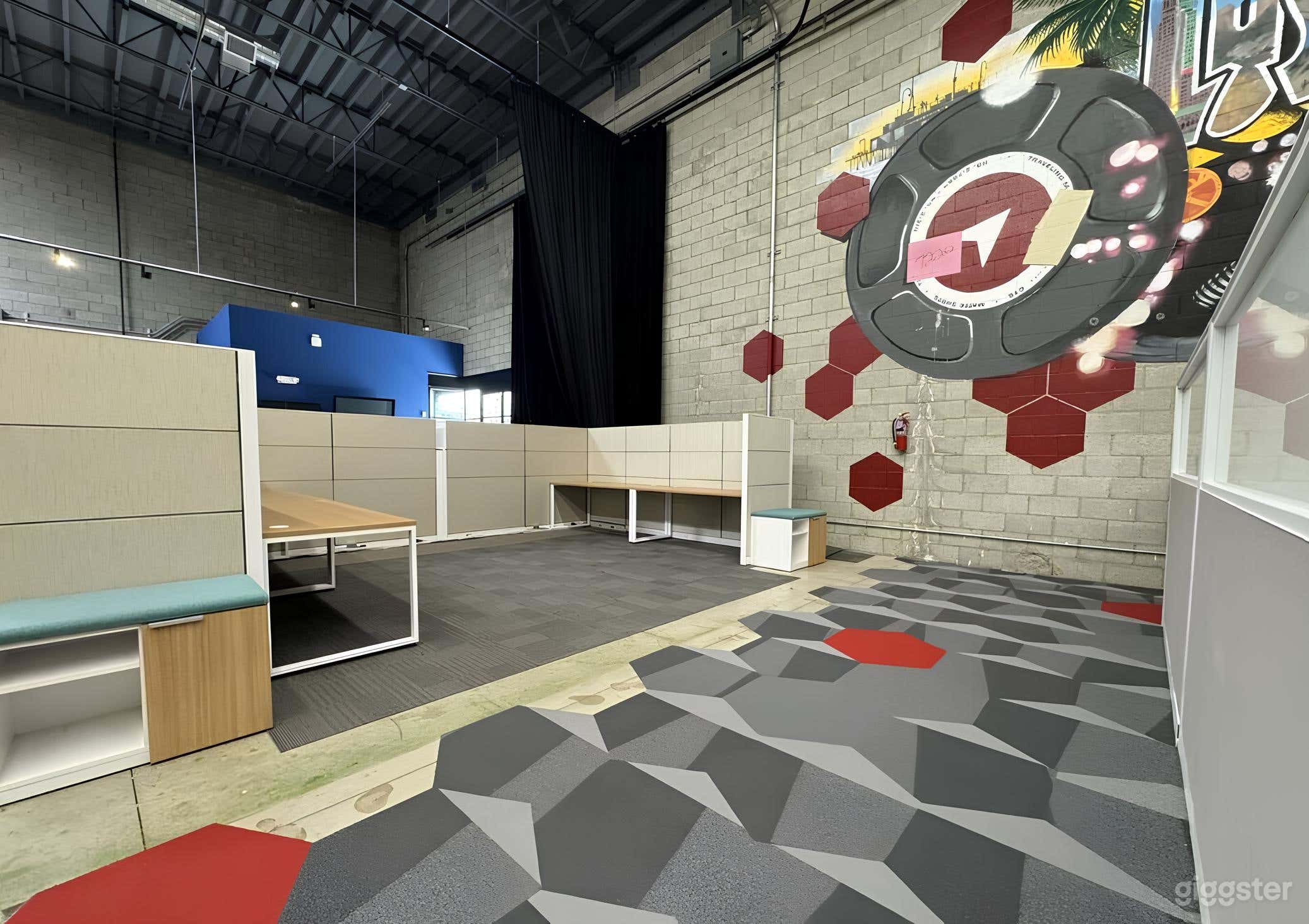 Office Cubicles For Filming in Burbank Photo 1