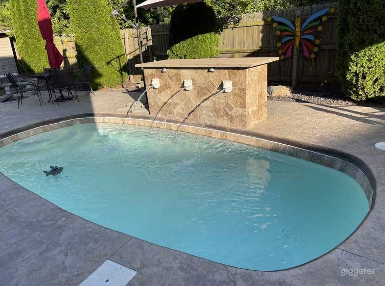 Fun in the Sun Resort-Style Pool Photo 2