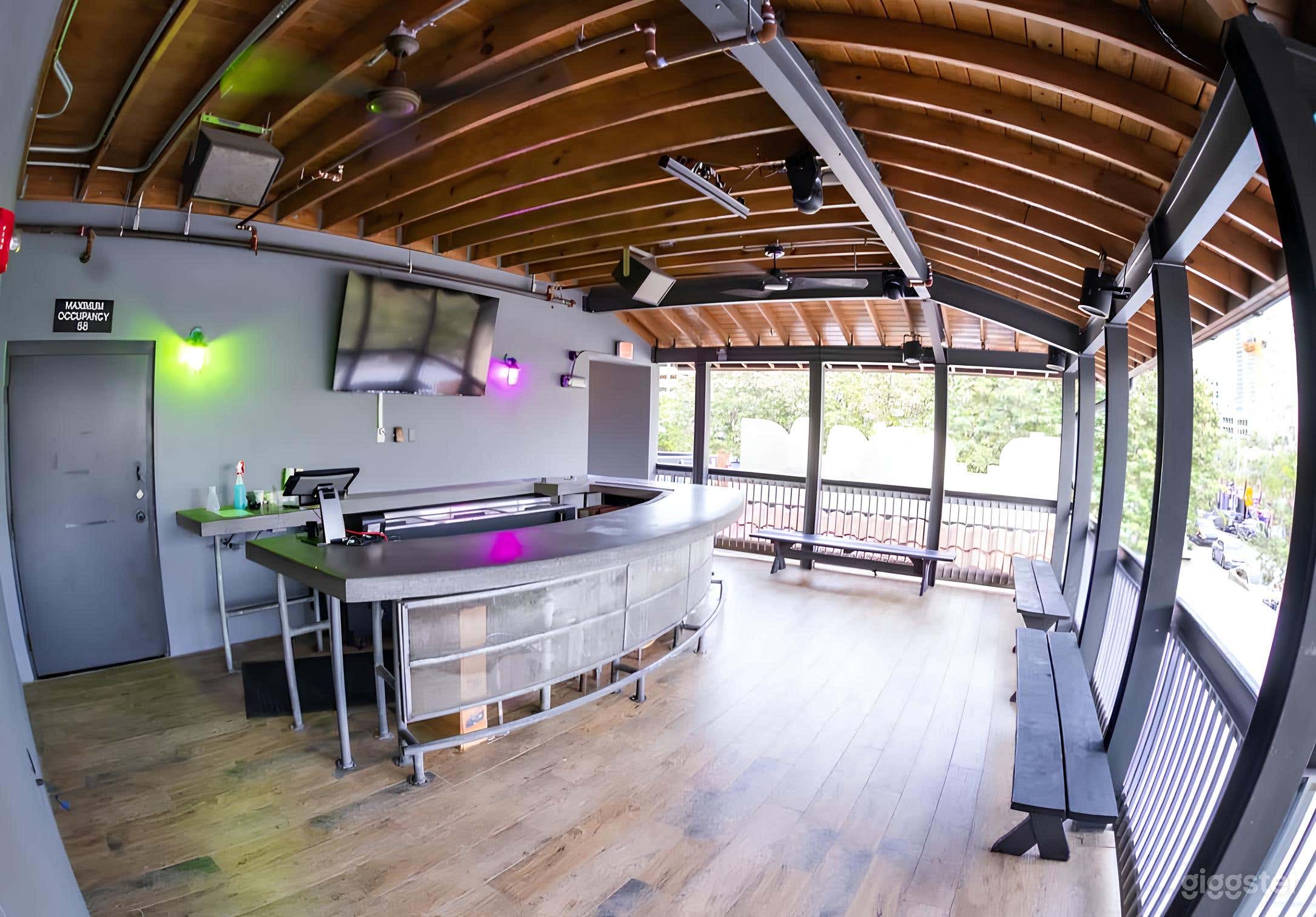 Modern Rooftop Lounge with City Views Photo 2