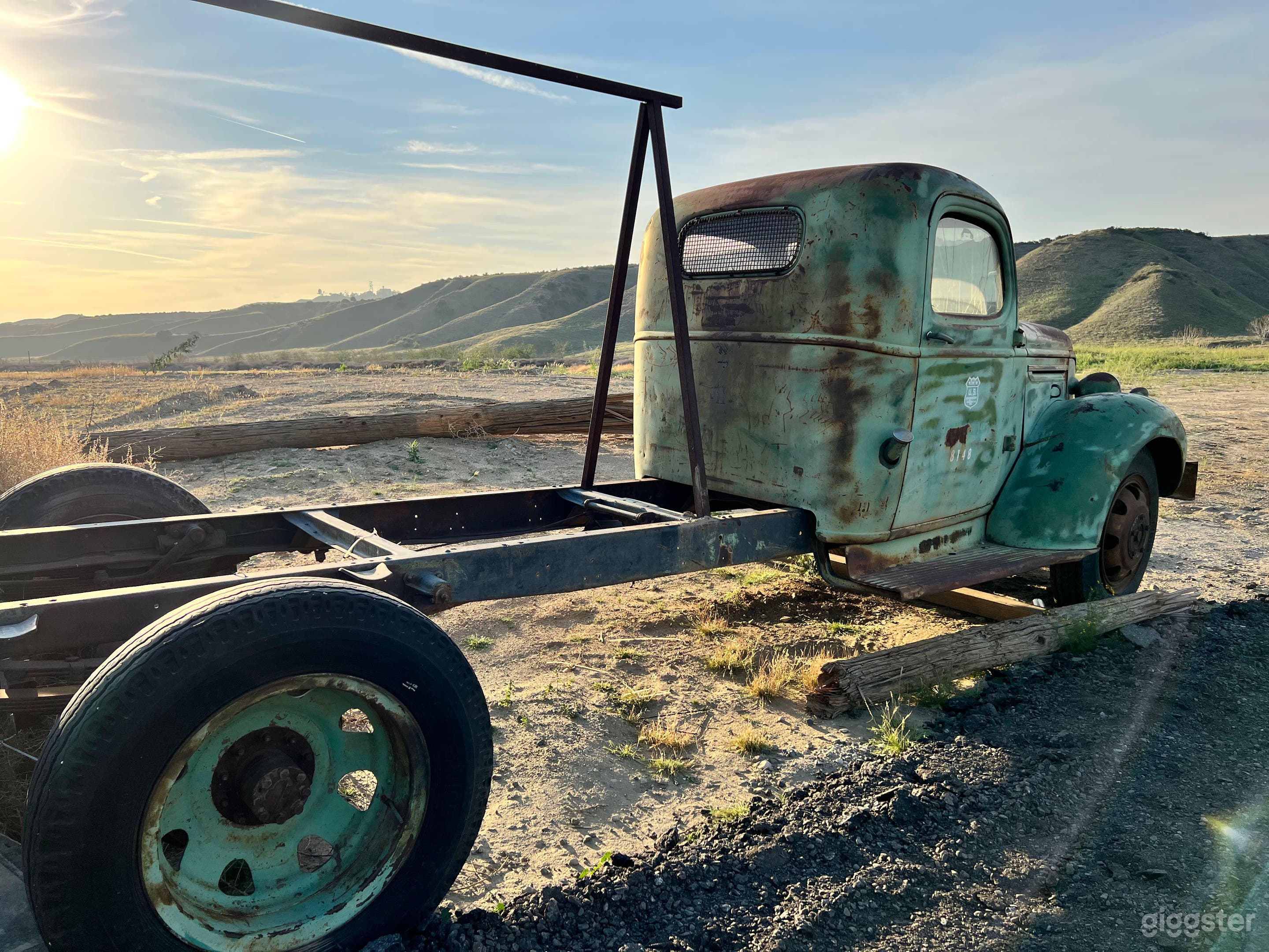 Water Oasis Venue with bar and gardens  Photo 4