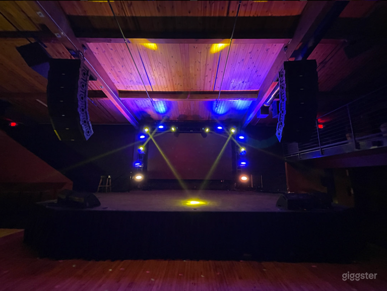  Ballroom + Main Stage 