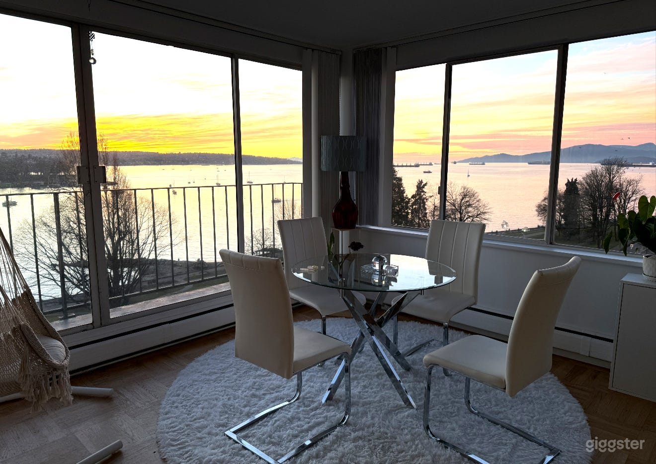 Beautiful Full Ocean View Photo 2