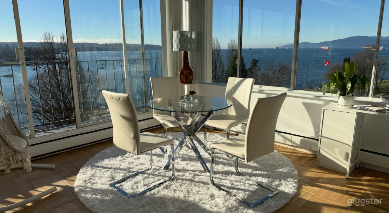 Beautiful Full Ocean View Photo 3