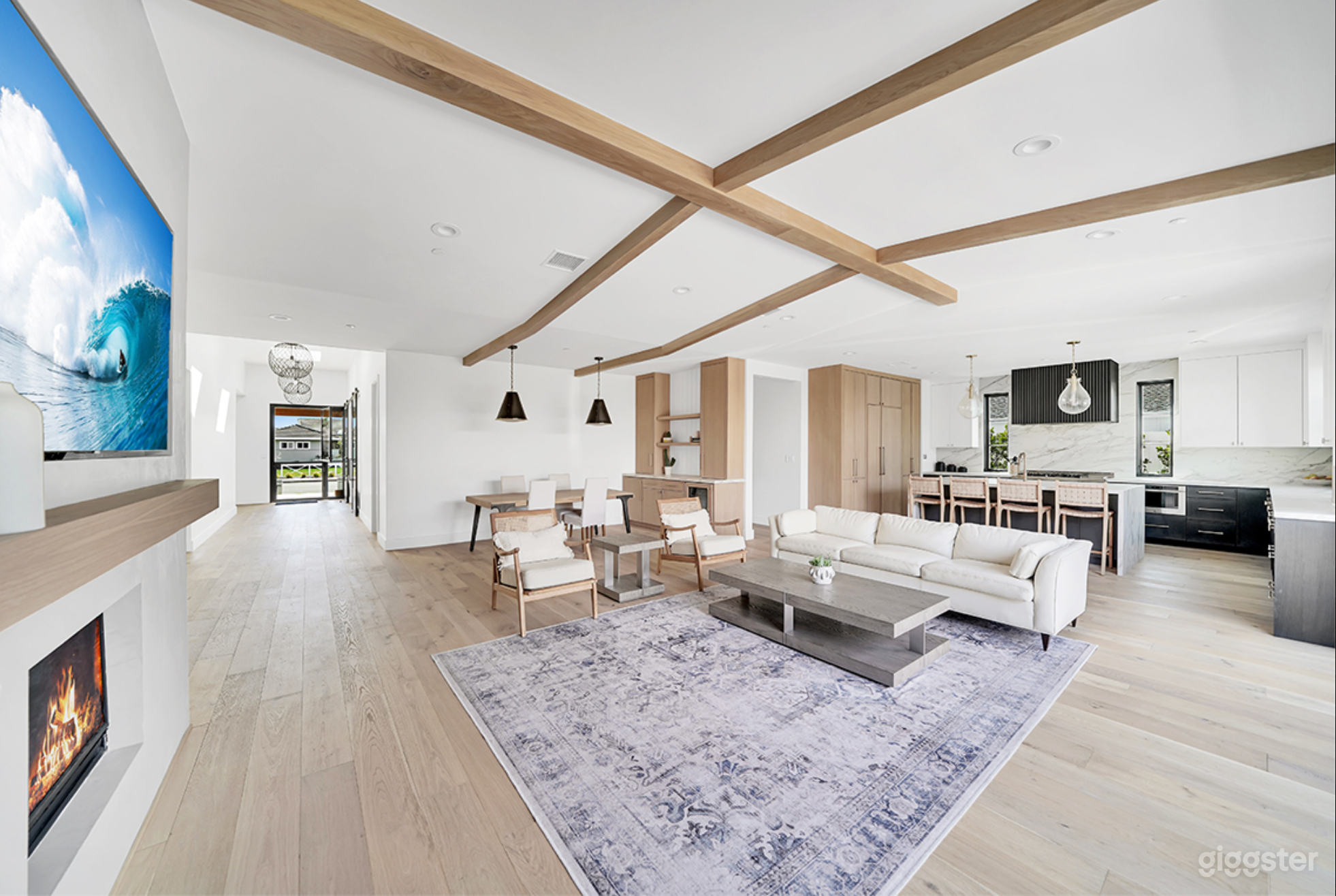 Modern Farmhouse Meets Coastal Contemporary Newport Beach Photo 1