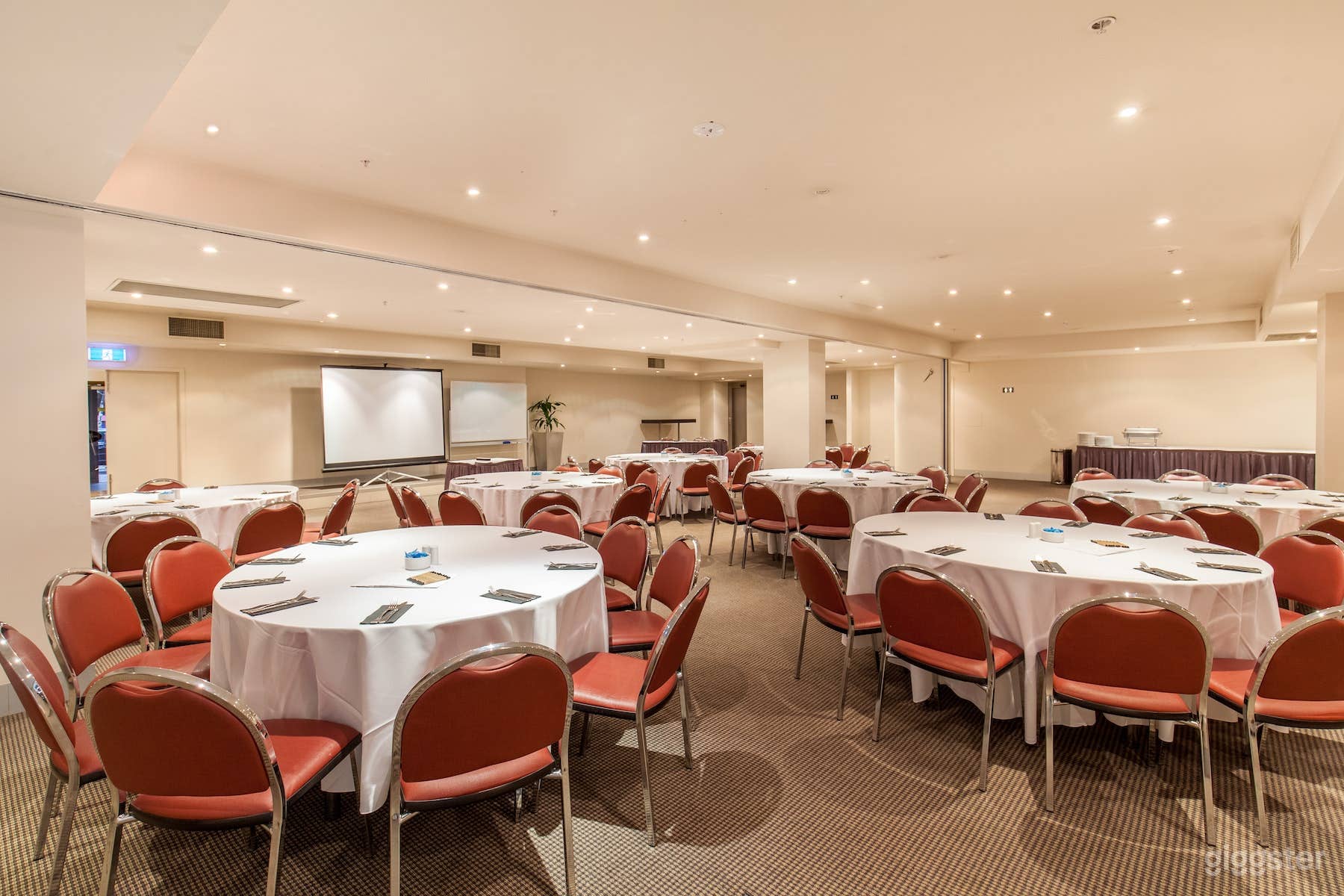 The Burke and Wills Suite Photo 2