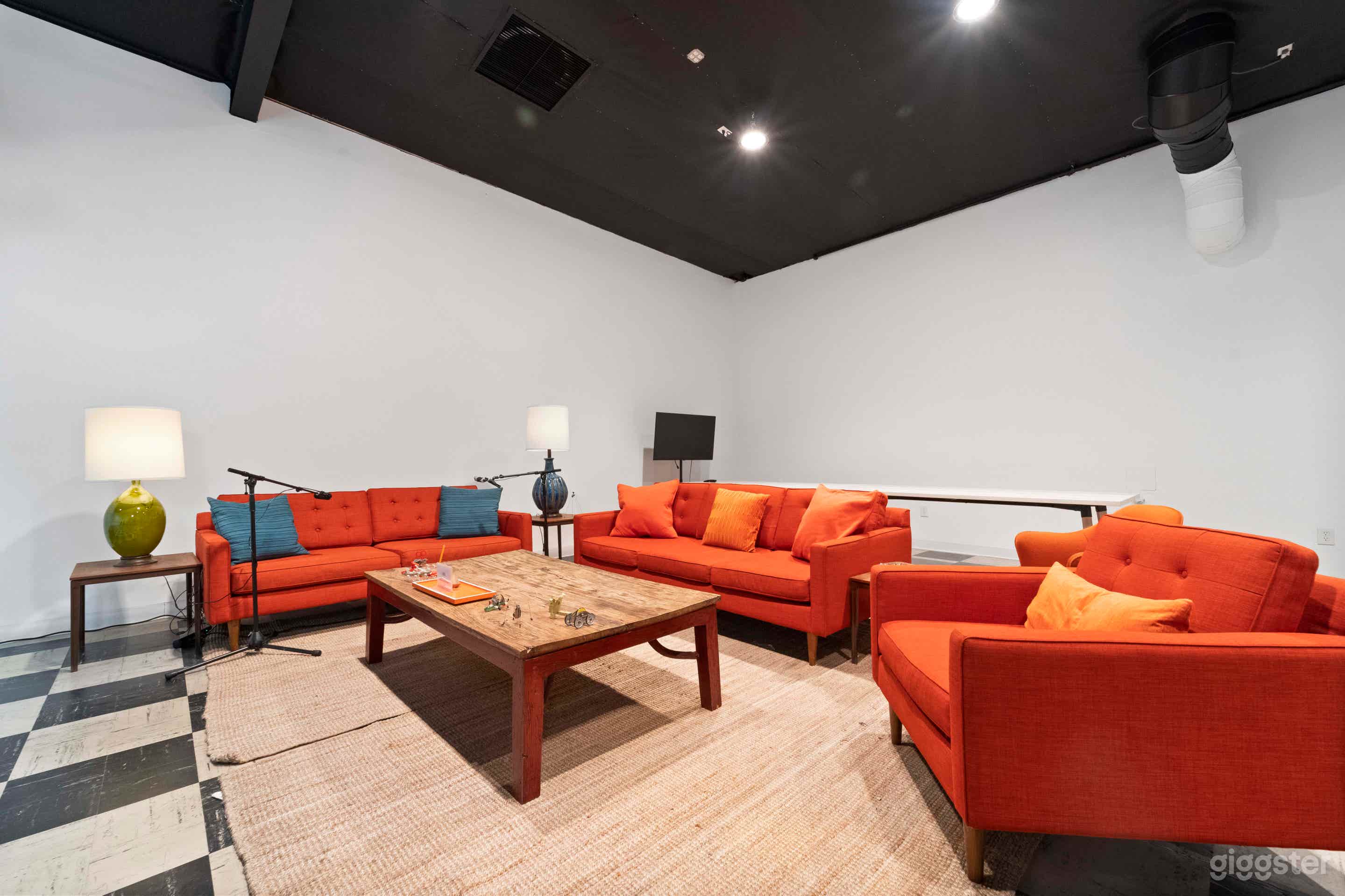 Large Studio/Meeting/Production Space - Hollywood Photo 1