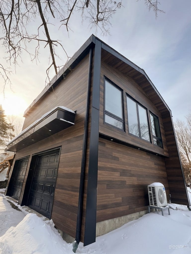  Modern Office Lounge With Inspiring View of The Ottawa River 