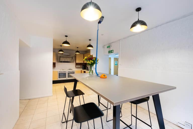  Blackheath | The Zoom Room 