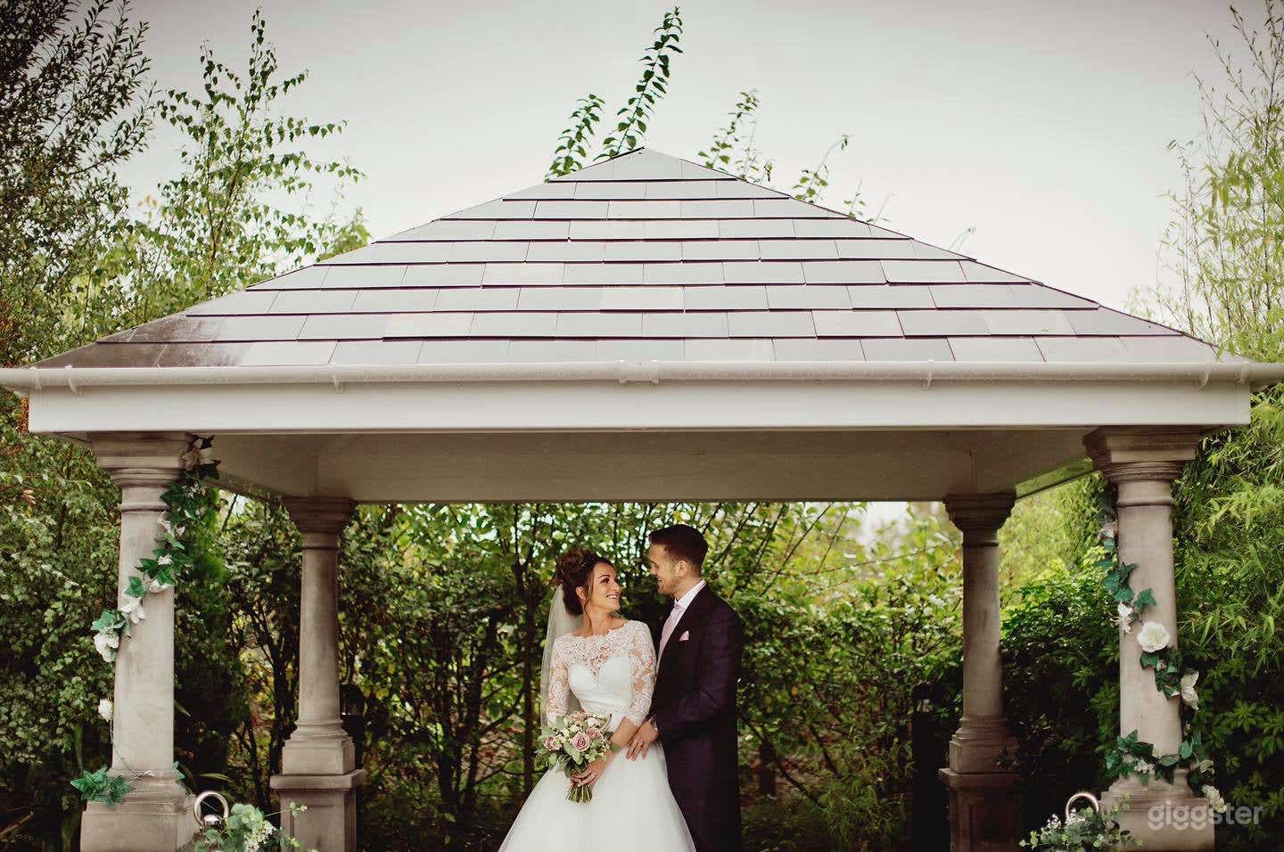 A Historic Hotel Wedding &amp; Events Venue in UpHolland - Exclusive Hire Photo 3